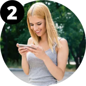 Invitado presenta QR